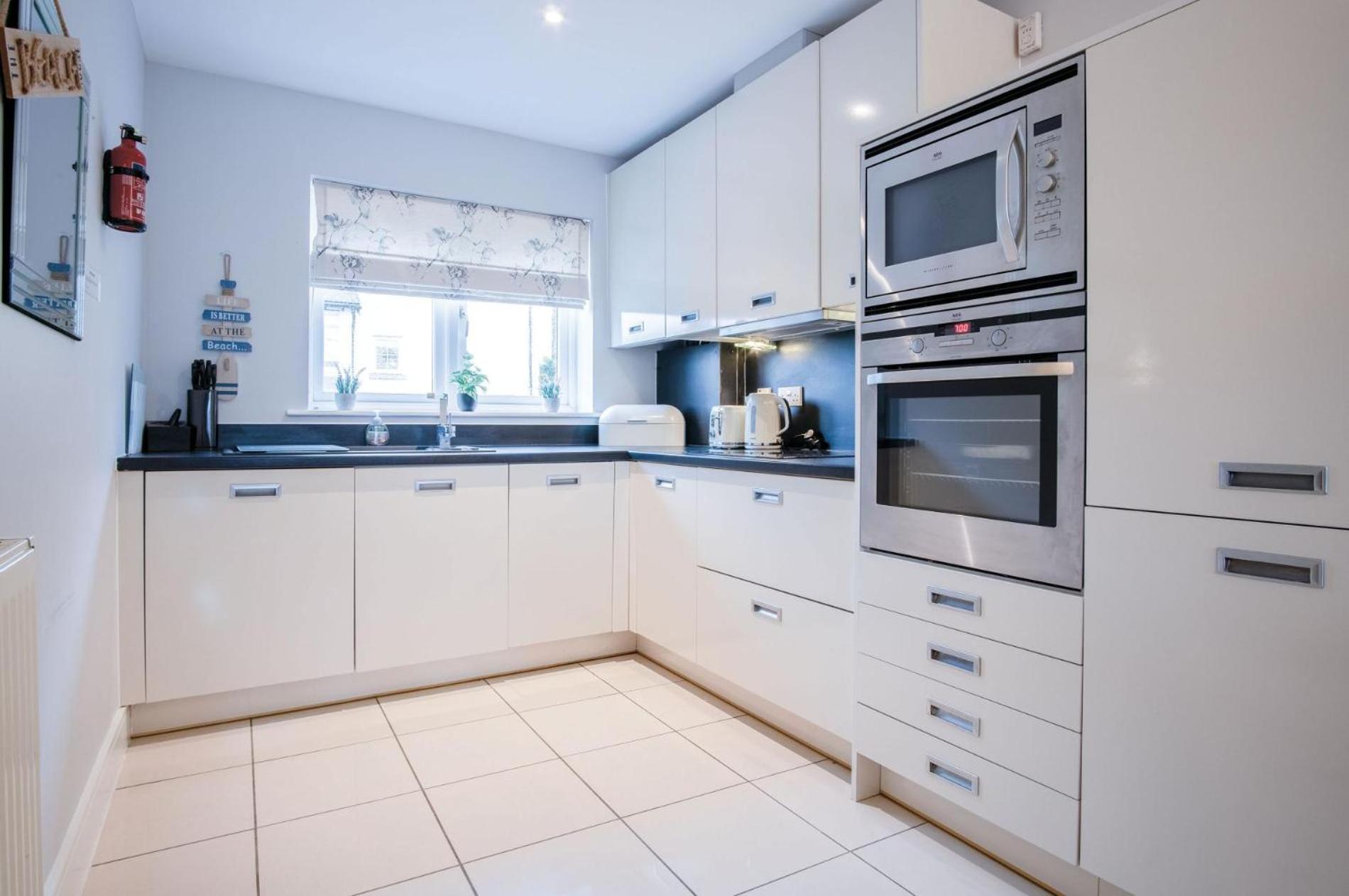 The Beachhouse - 2 Bed Townhouse - Saundersfoot Luaran gambar